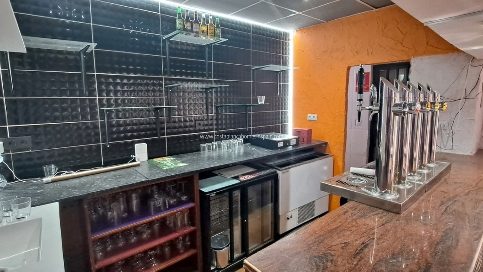 Venta - Commercial - Los Dolses - Inland