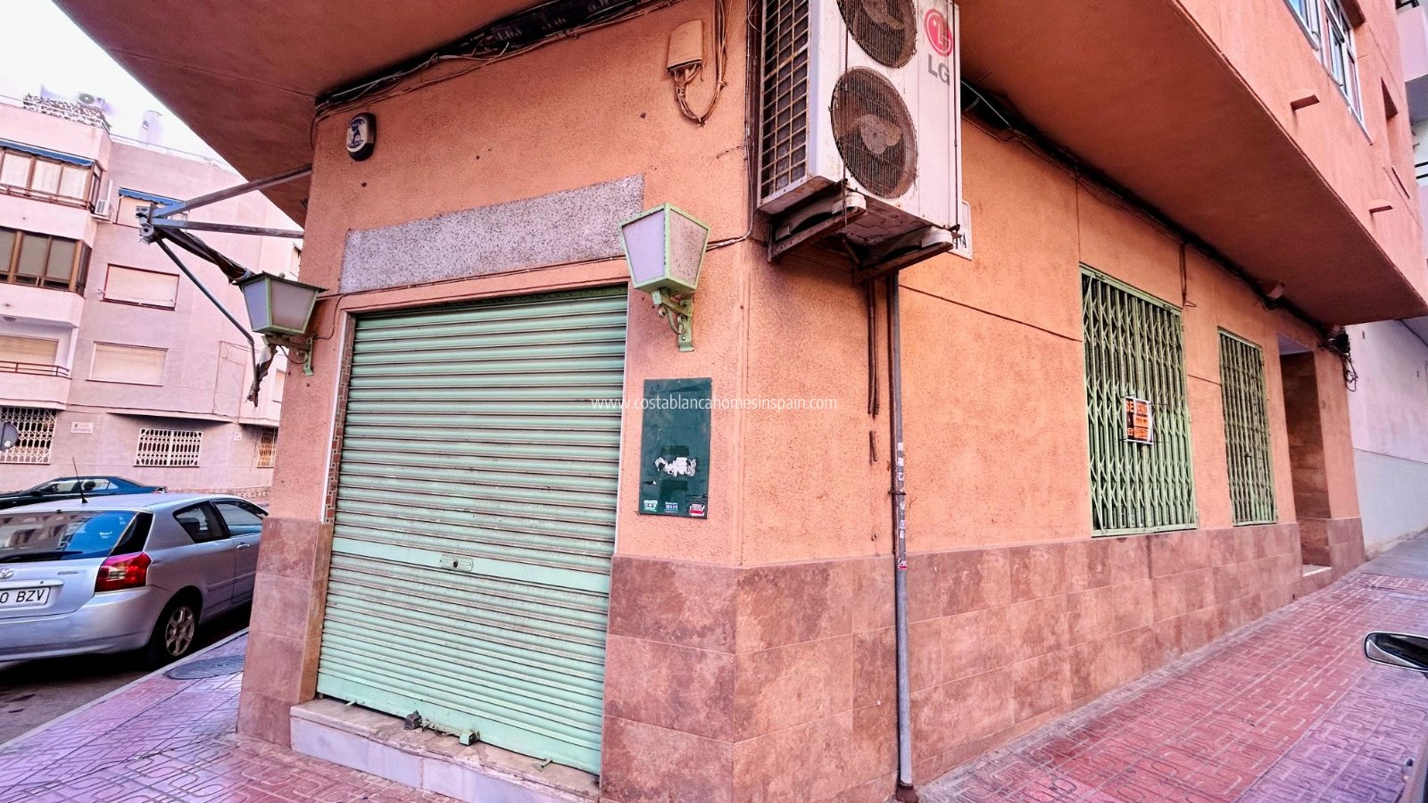 Venta - Commercial - Torrevieja - Center Torrevieja