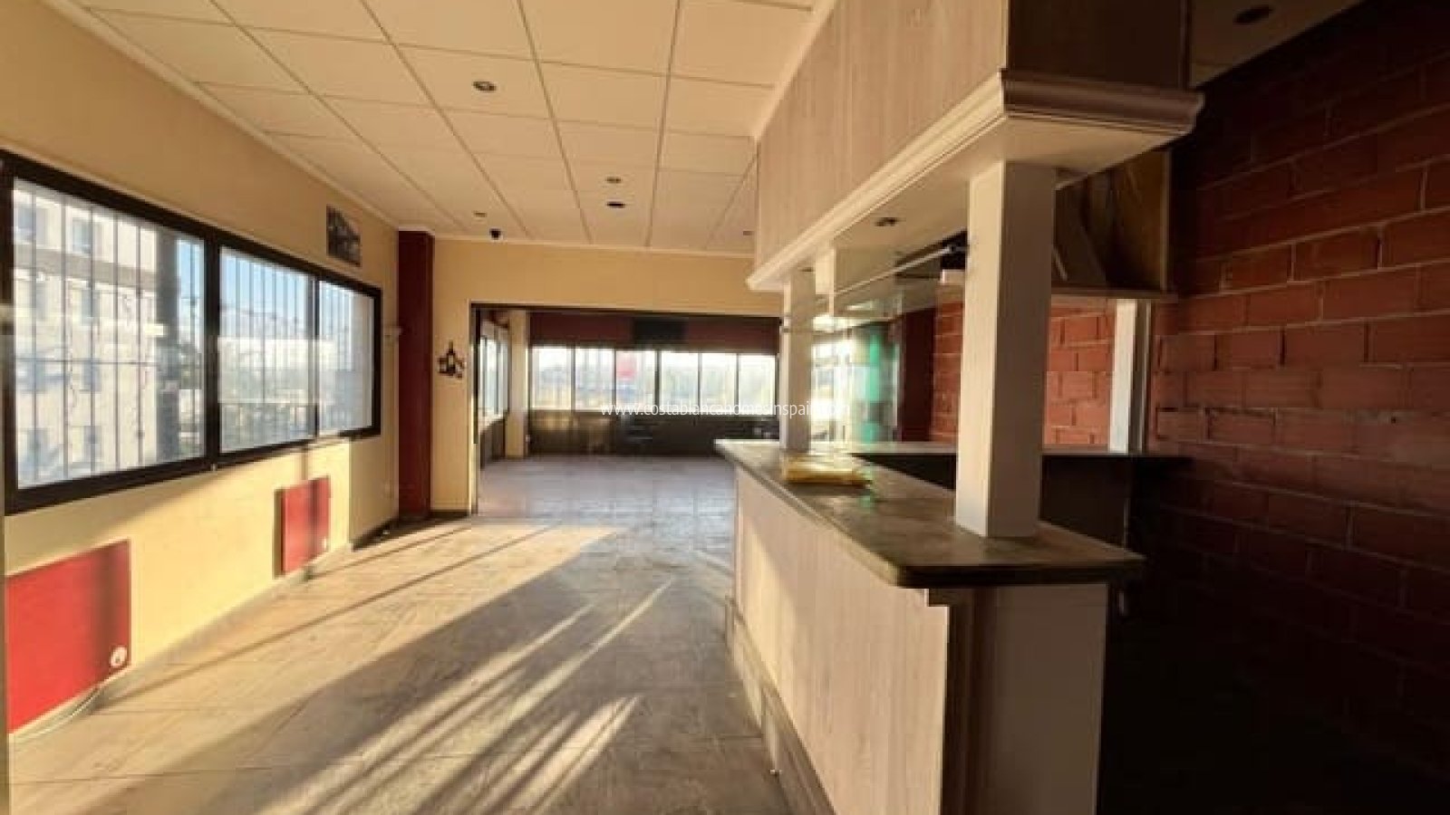 Venta - Commercial - Villamartin