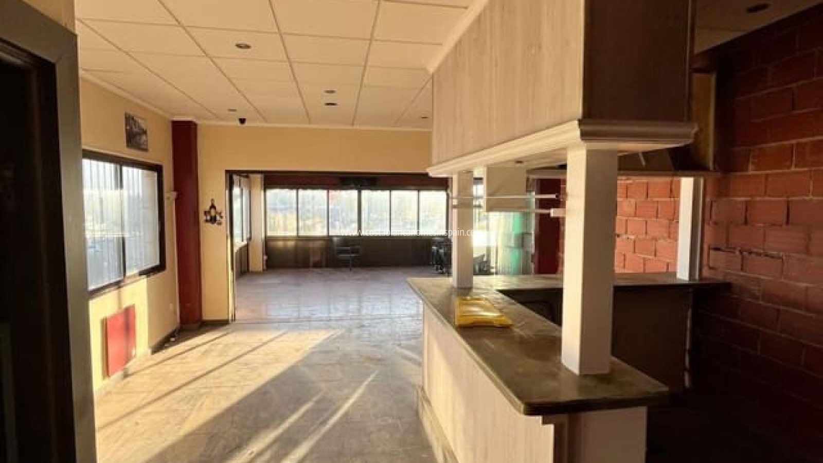 Venta - Commercial - Villamartin