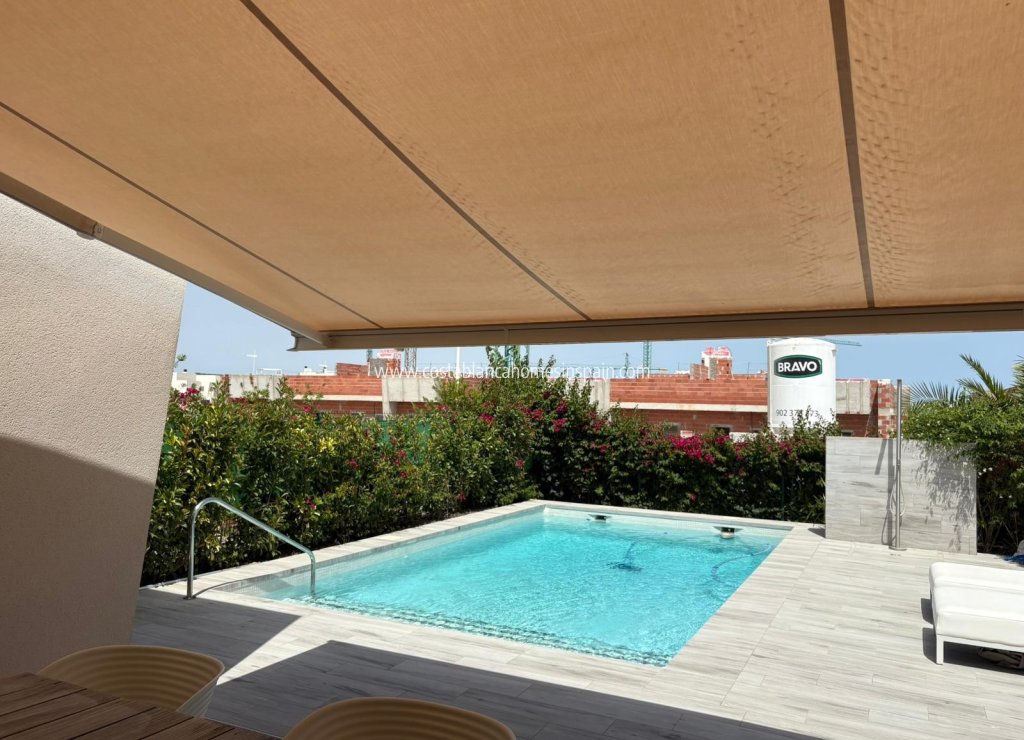 Venta - Detached Villa - Algorfa - La Finca Golf