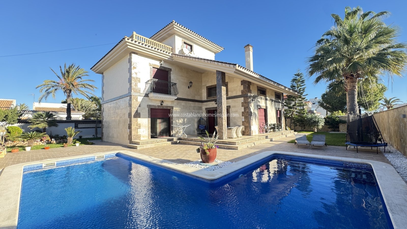 Venta - Detached Villa - Cabo Roig