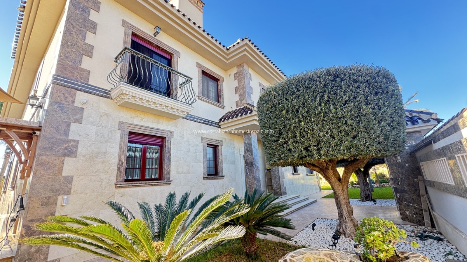 Venta - Detached Villa - Cabo Roig