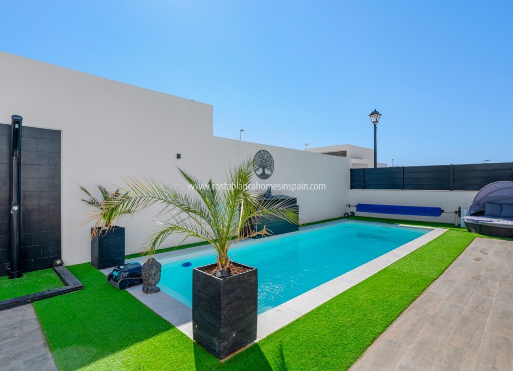 Venta - Detached Villa - Fortuna - Urbanizacion las kalendas