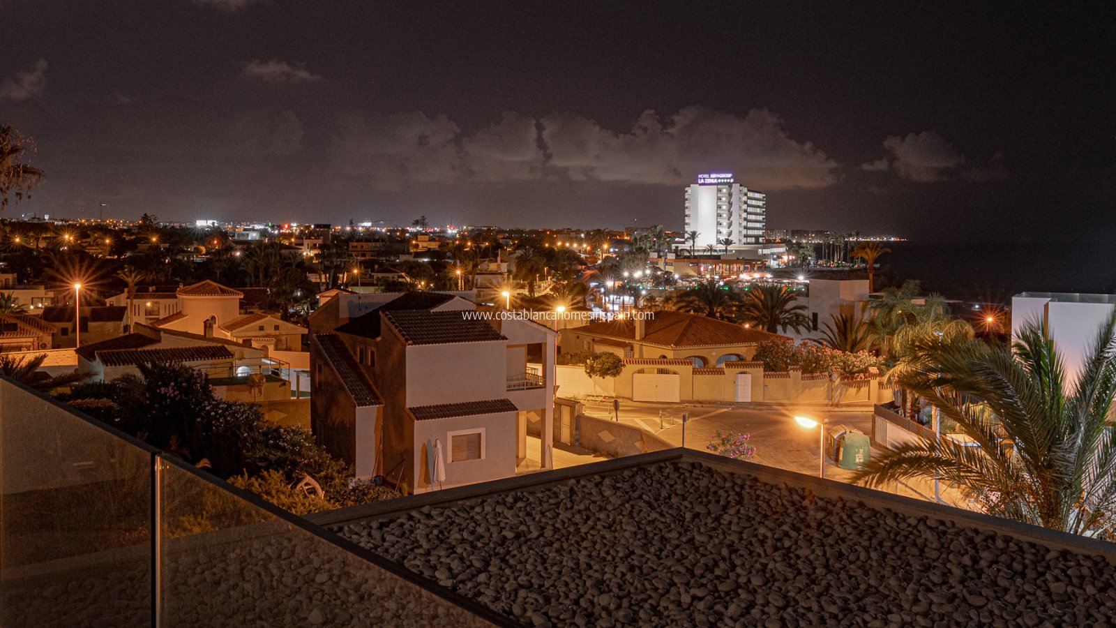 Venta - Detached Villa - La Zenia - Beachside