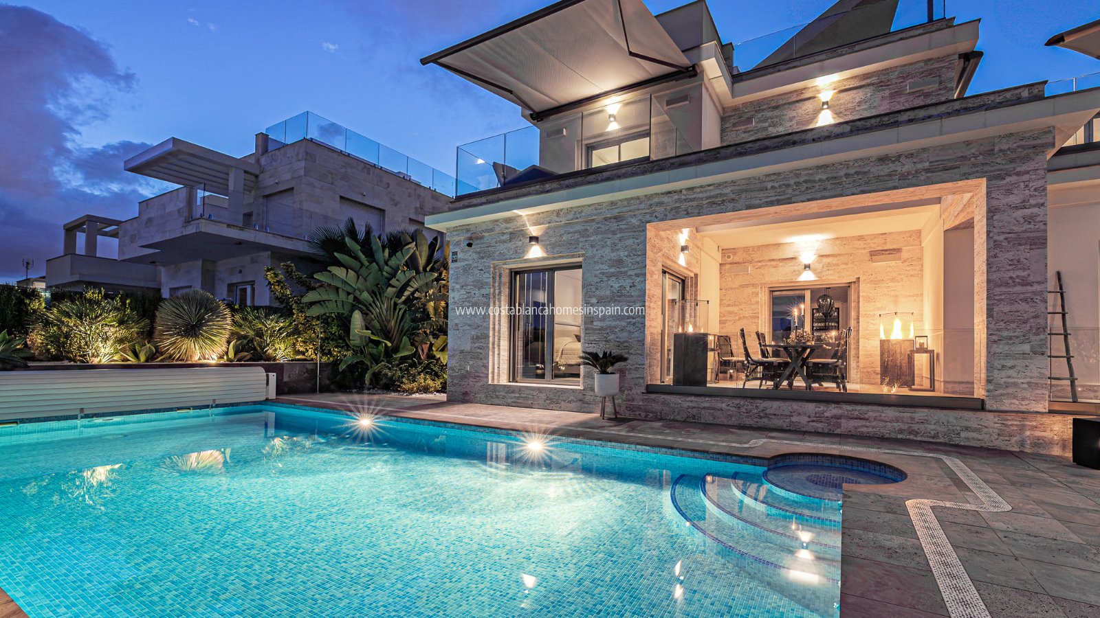 Venta - Detached Villa - La Zenia - Beachside