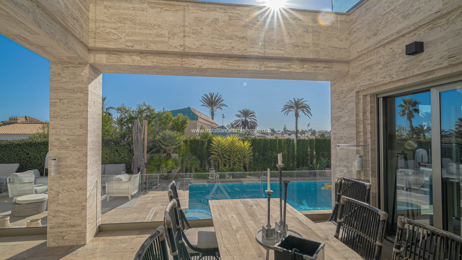 Venta - Detached Villa - La Zenia - Beachside