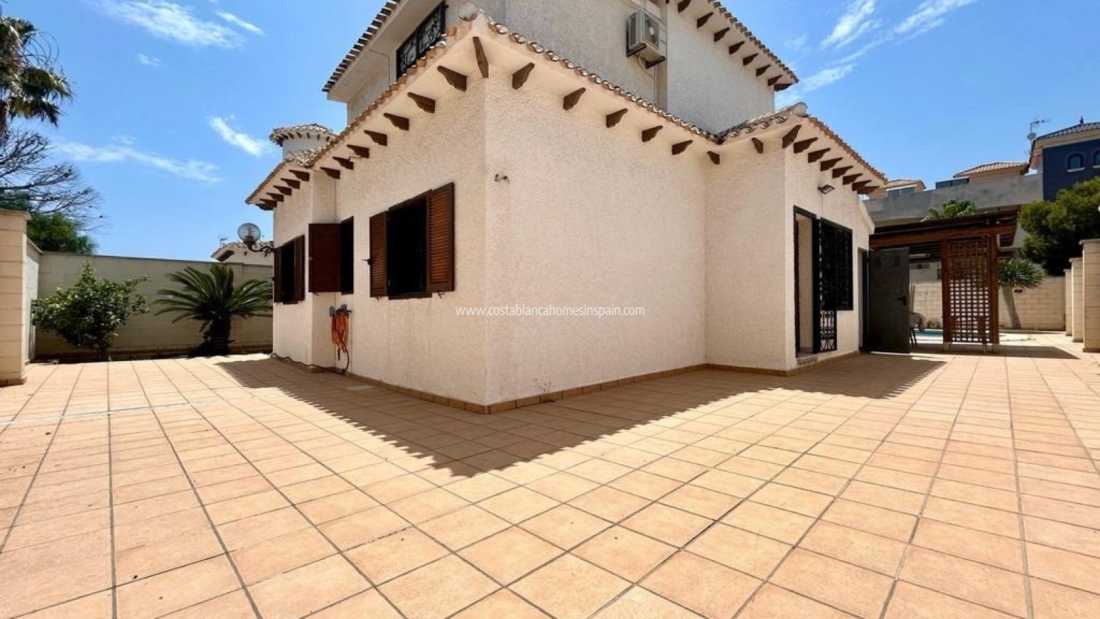 Venta - Detached Villa - La Zenia