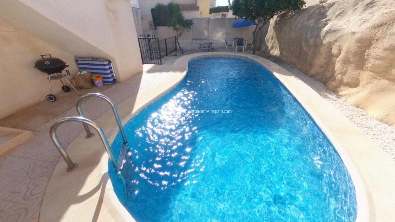 Venta - Detached Villa - La Zenia