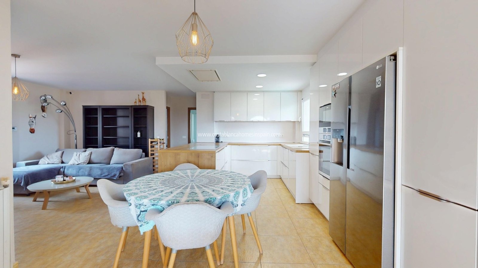 Venta - Detached Villa - La Zenia