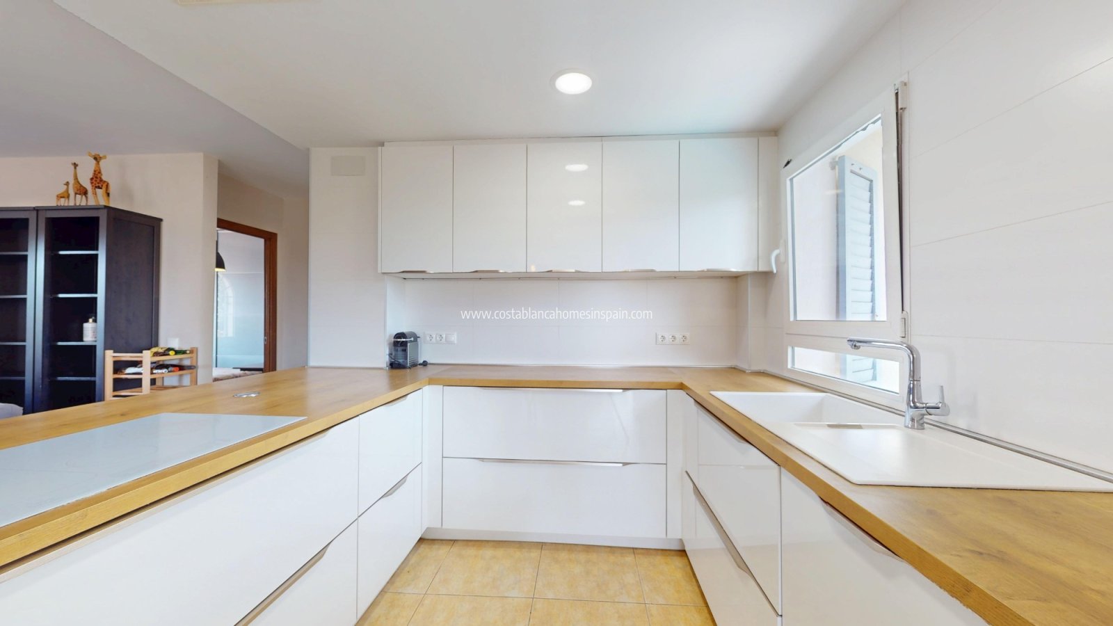 Venta - Detached Villa - La Zenia