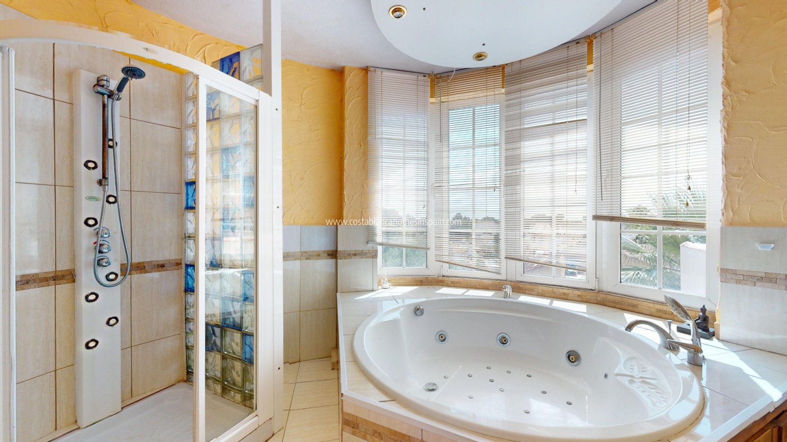 Venta - Detached Villa - La Zenia