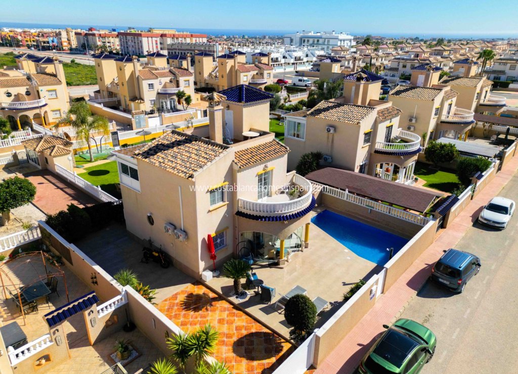 Venta - Detached Villa - Lomas de Caboroig - Lomas de Cabo Roig