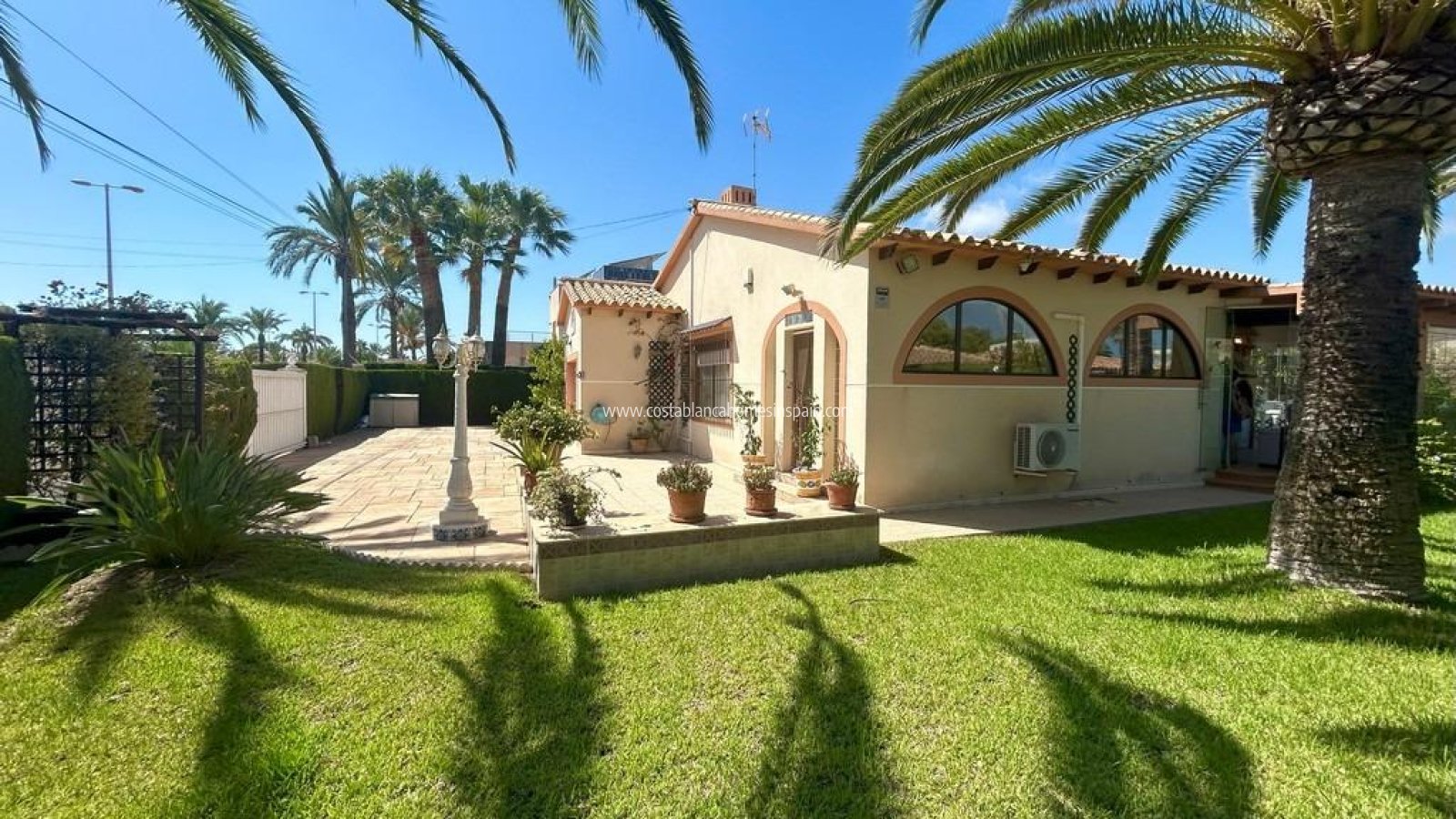Venta - Detached Villa - Orihuela Costa - Cabo Roig