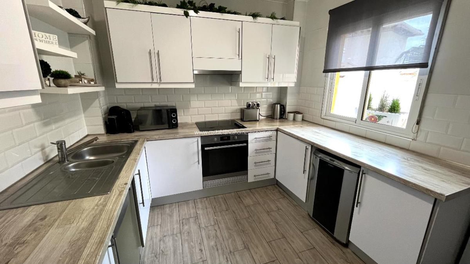 Venta - Detached Villa - Orihuela Costa - La Zenia