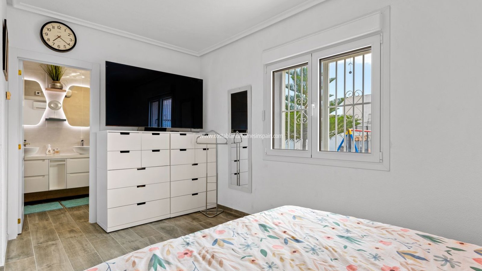 Venta - Detached Villa - Playa Flamenca - Costa Blanca South