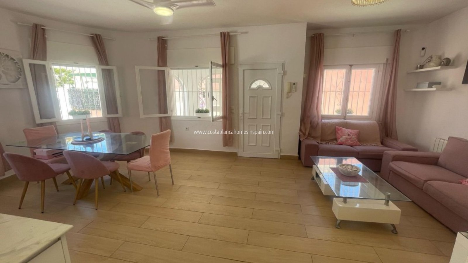 Venta - Detached Villa - Playa Flamenca - Costa Blanca South