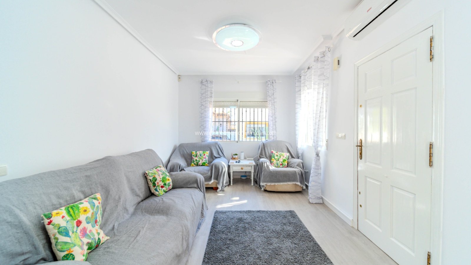 Venta - Detached Villa - Playa Flamenca - Orihuela Costa