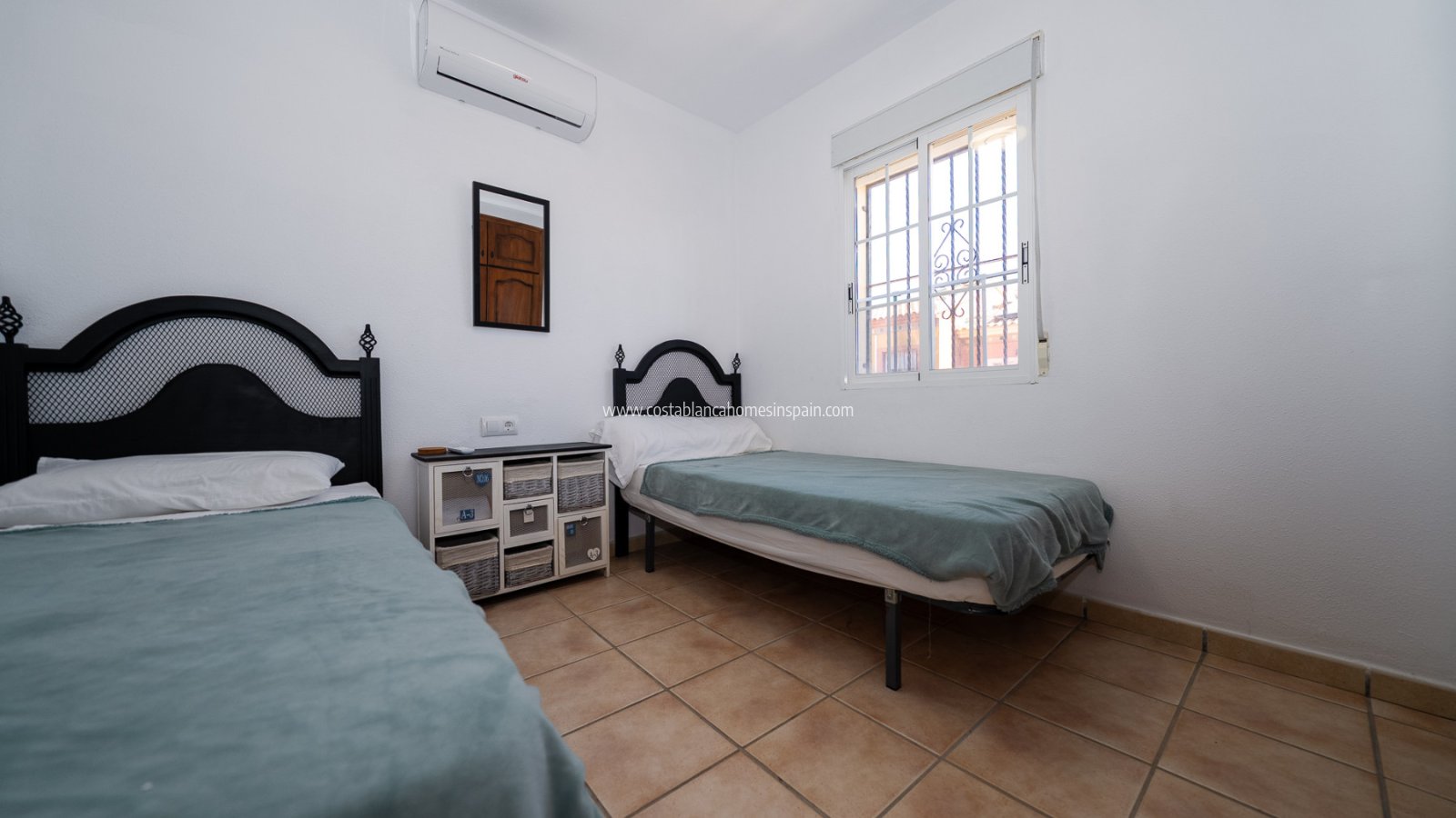 Venta - Detached Villa - Playa Flamenca - Sportcentre