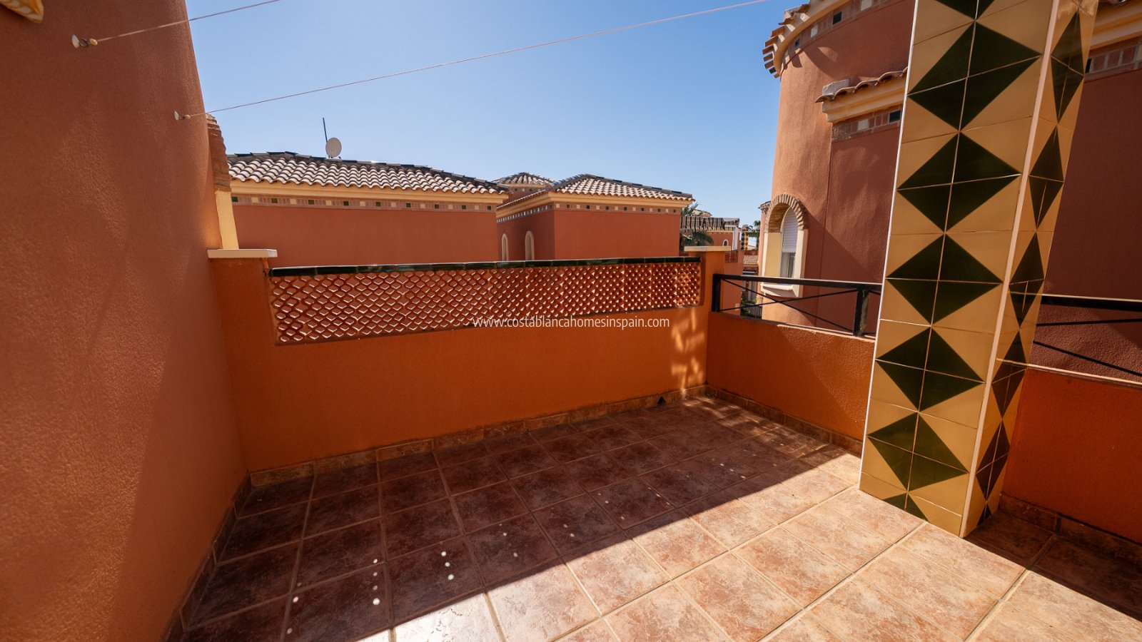 Venta - Detached Villa - Playa Flamenca - Sportcentre