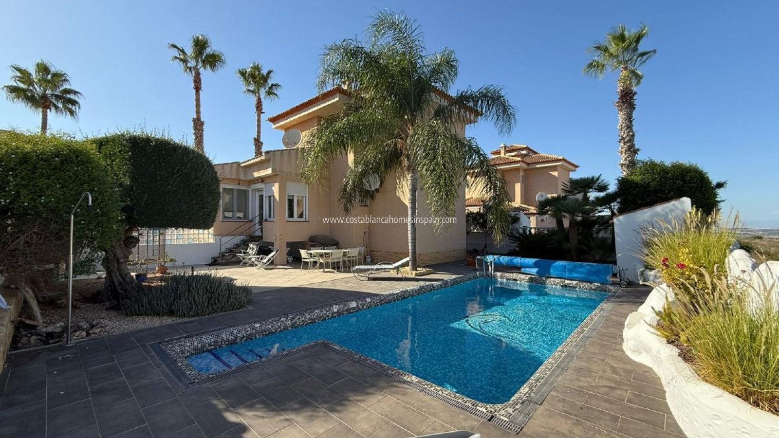 Venta - Detached Villa - San Miguel de Salinas