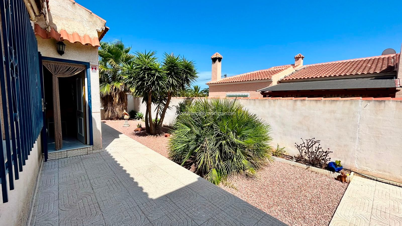 Venta - Detached Villa - Torrevieja - Urbanización San Luis