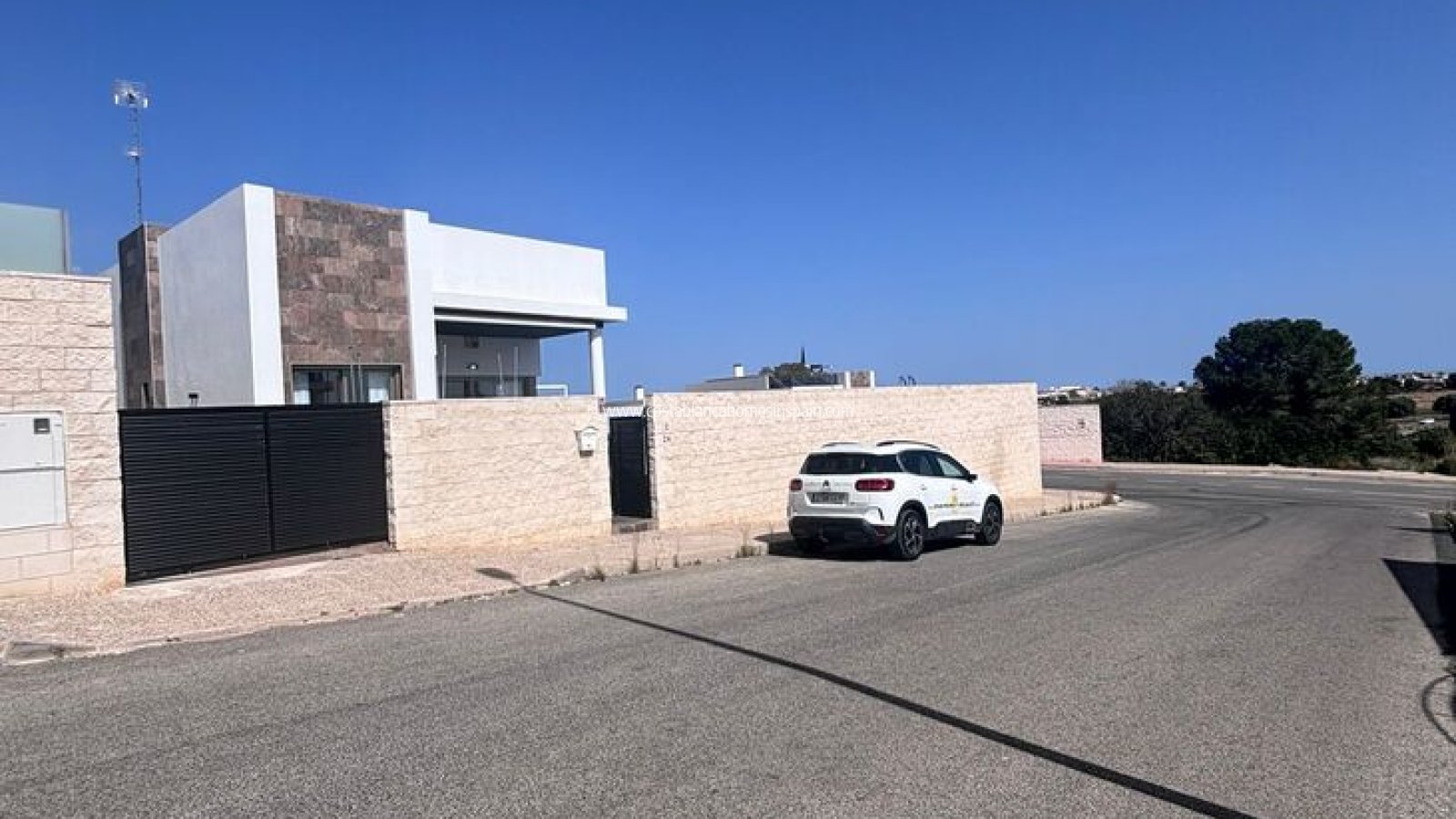 Venta - Detached Villa - Villamartin - Pau 8