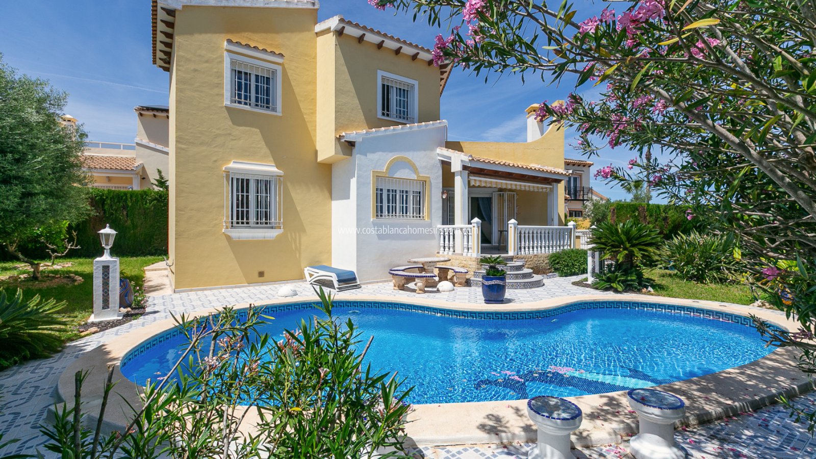 Venta - Detached Villa - Villamartin - Rioja