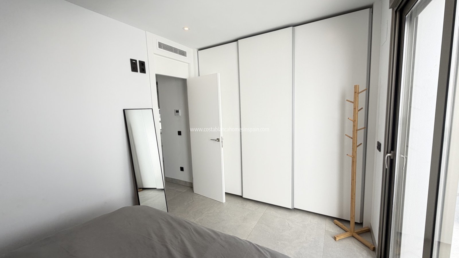 Venta - Detached Villa - Villamartin