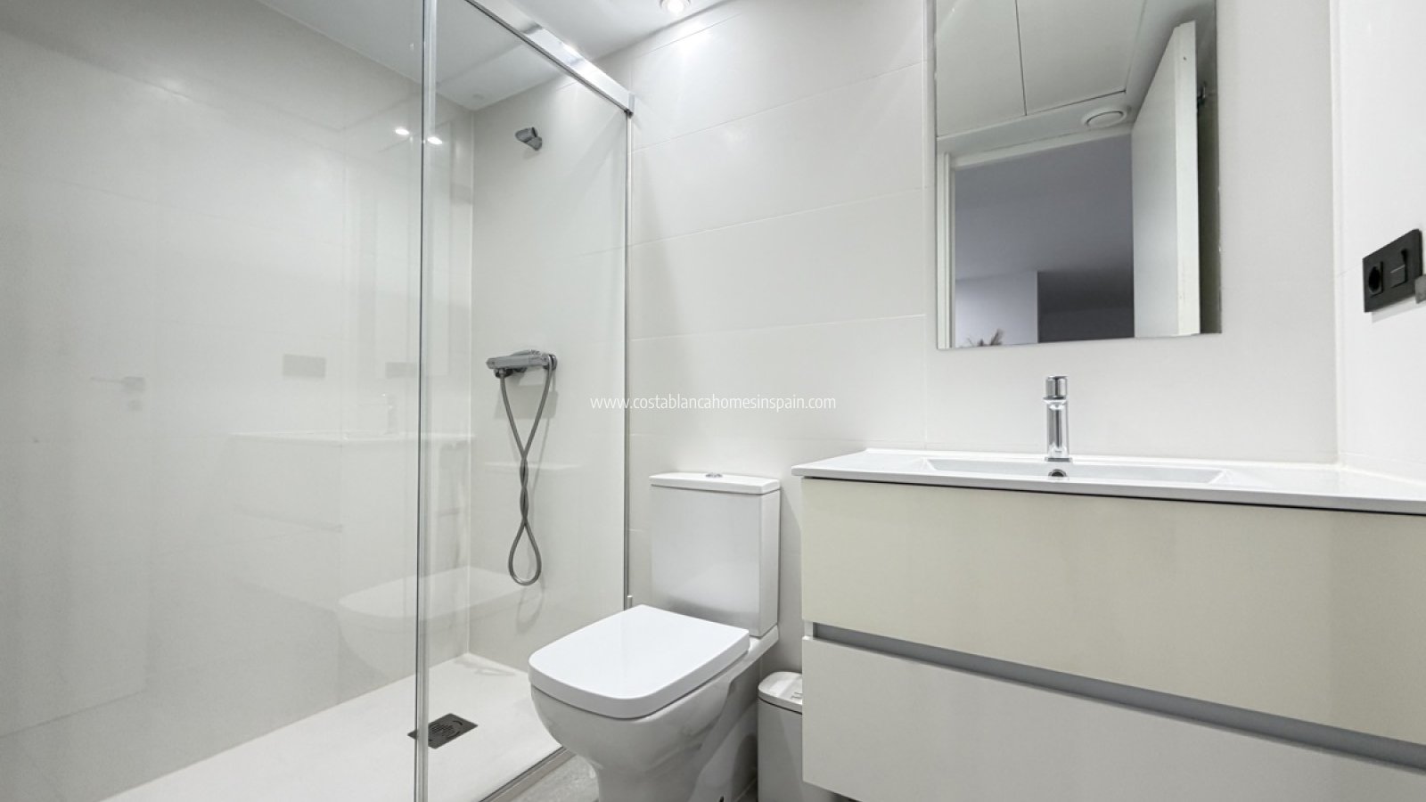 Venta - Detached Villa - Villamartin