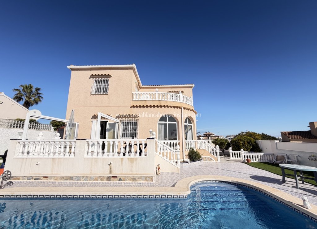 Venta - Detached Villa - Villamartin