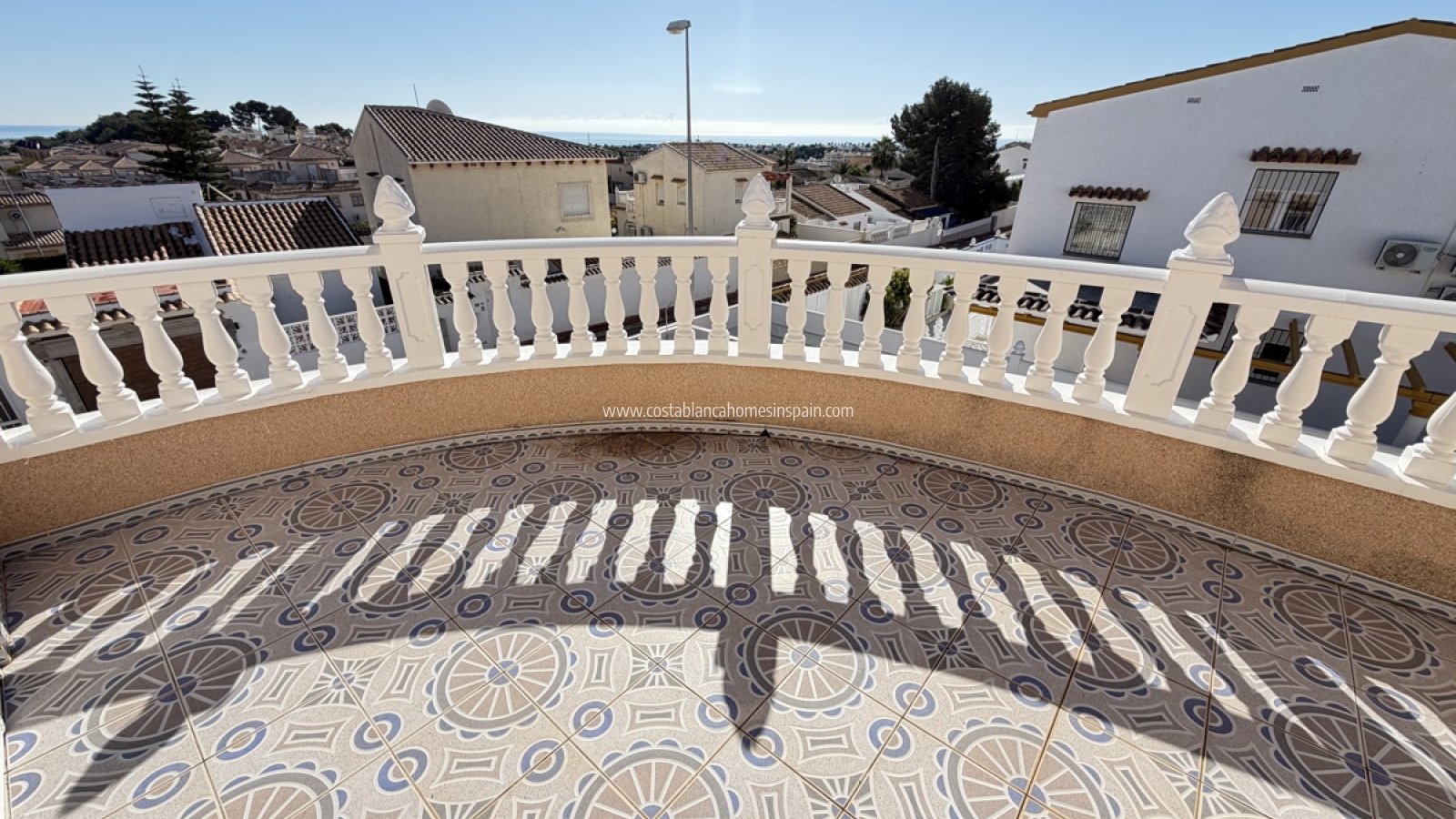 Venta - Detached Villa - Villamartin