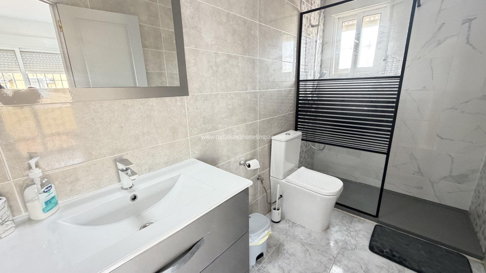 Venta - Detached Villa - Villamartin