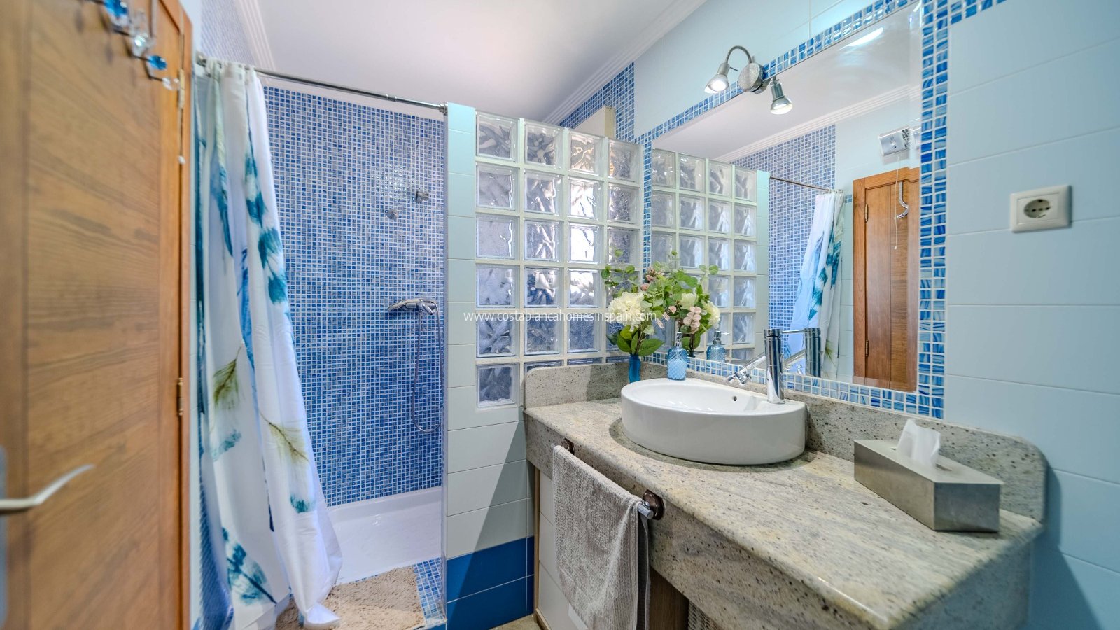 Venta - Detached Villa - Villamartin