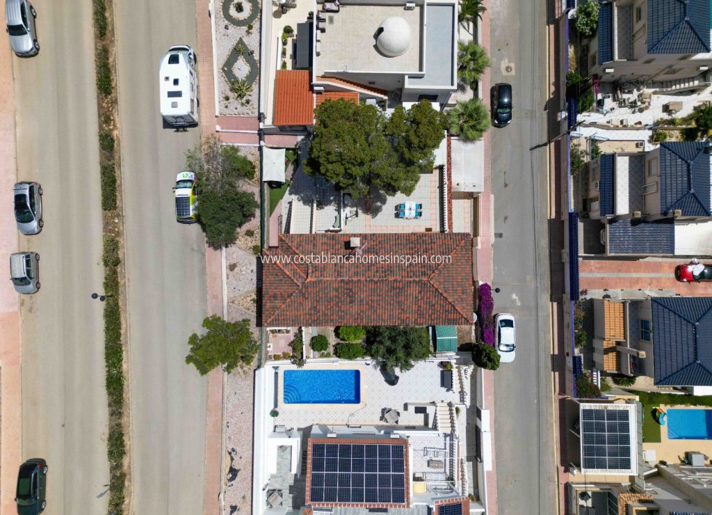 Venta - Detached Villa - Villamartin