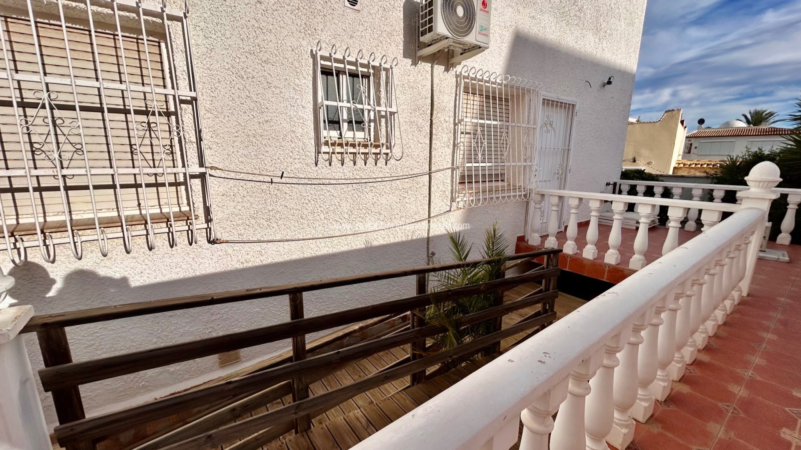 Venta - Detached Villa - Villamartin
