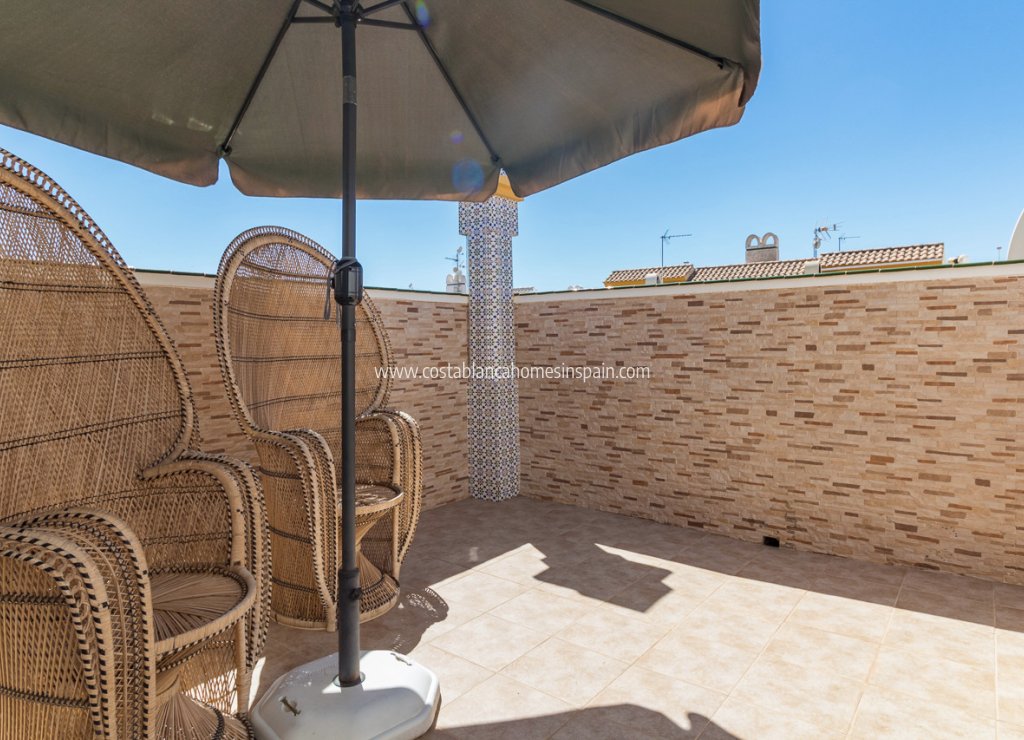 Venta - Semi - Detached Villa - La Zenia