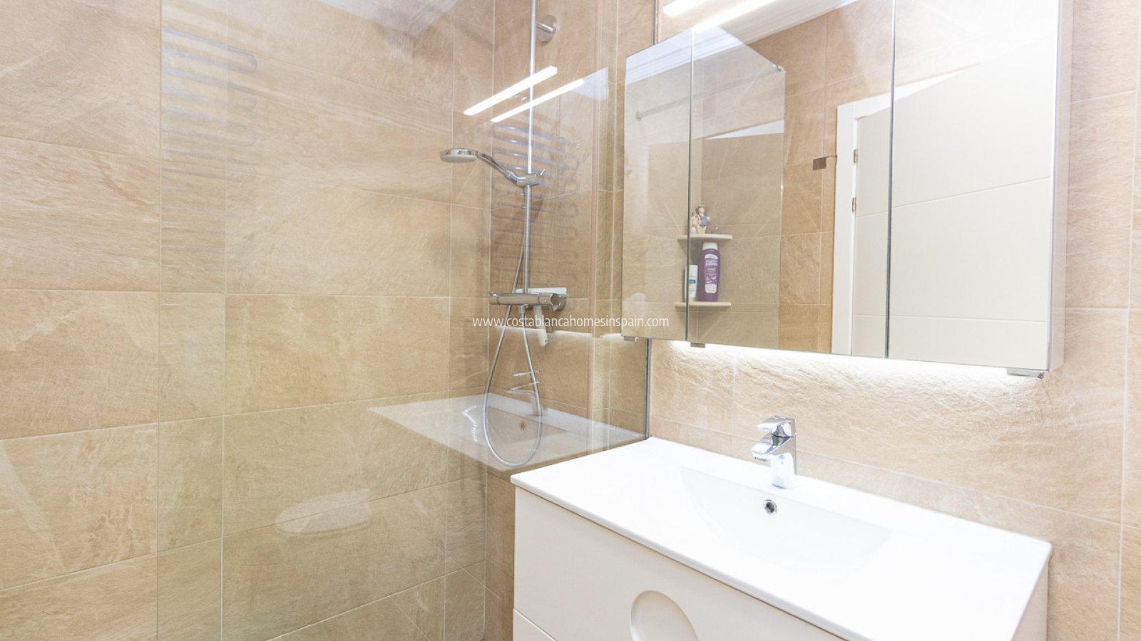 Venta - Semi - Detached Villa - La Zenia