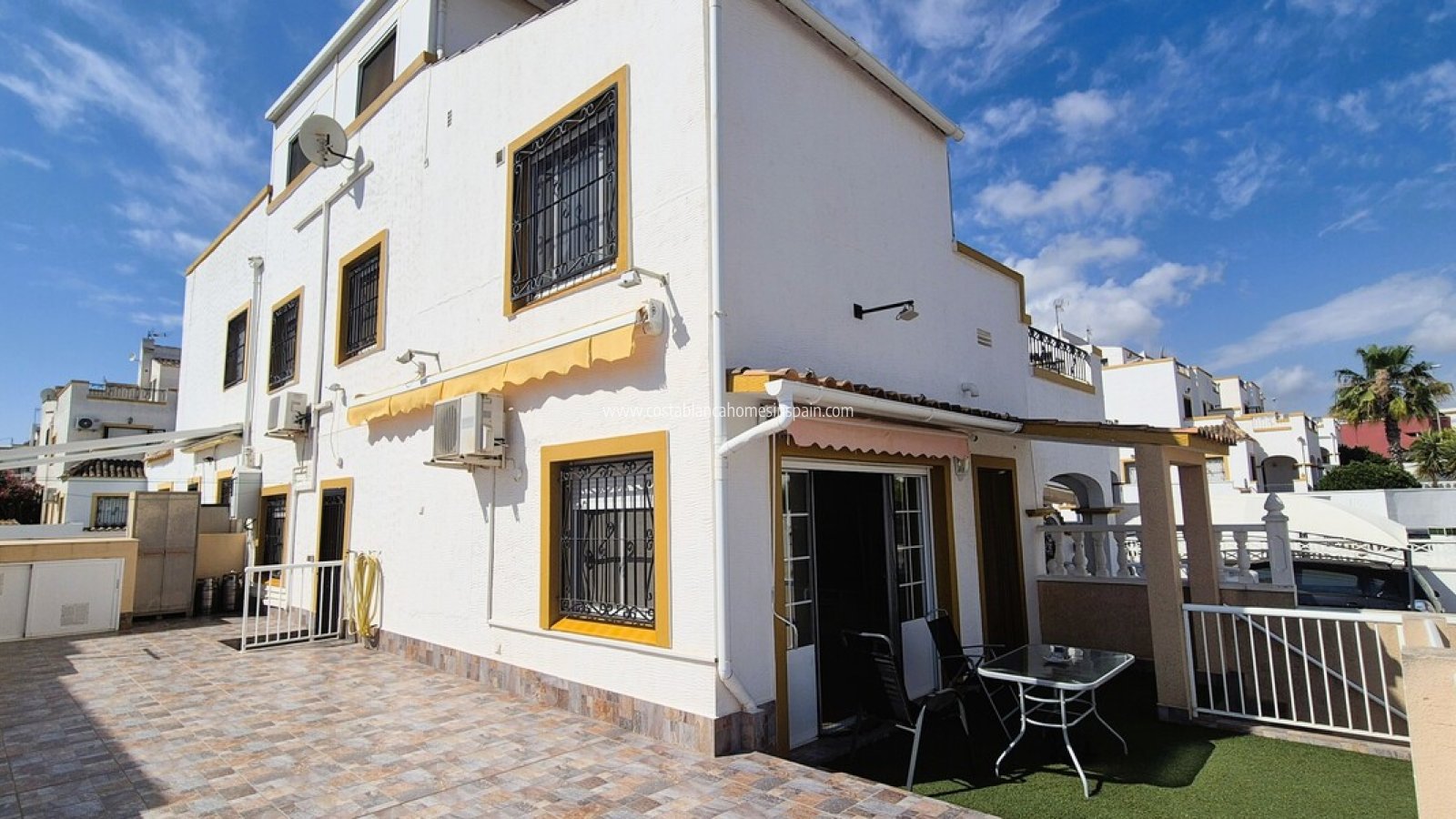 Venta - Semi - Detached Villa - Los Altos - Costa Blanca