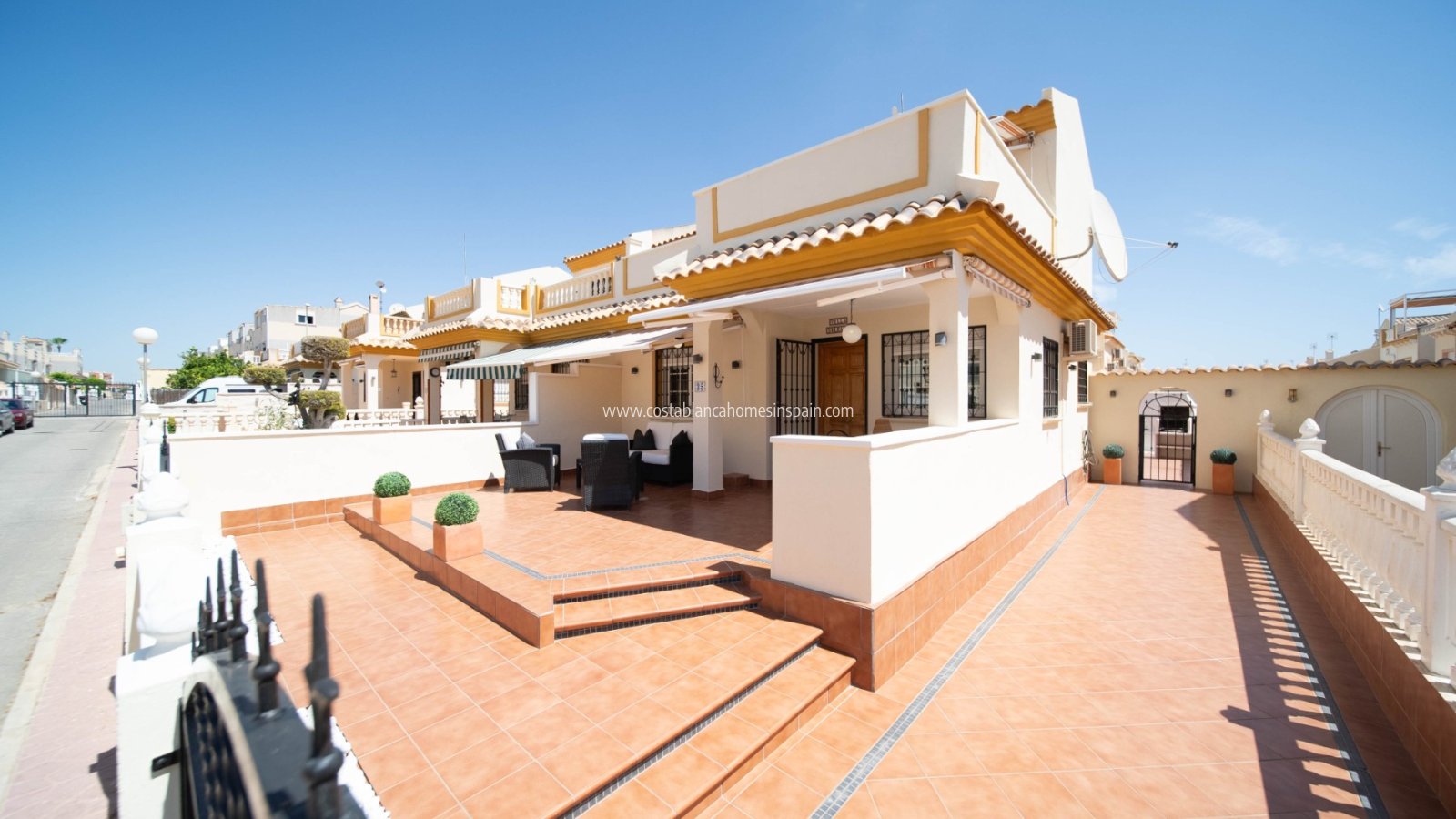 Venta - Semi - Detached Villa - Playa Flamenca - Costa Blanca South
