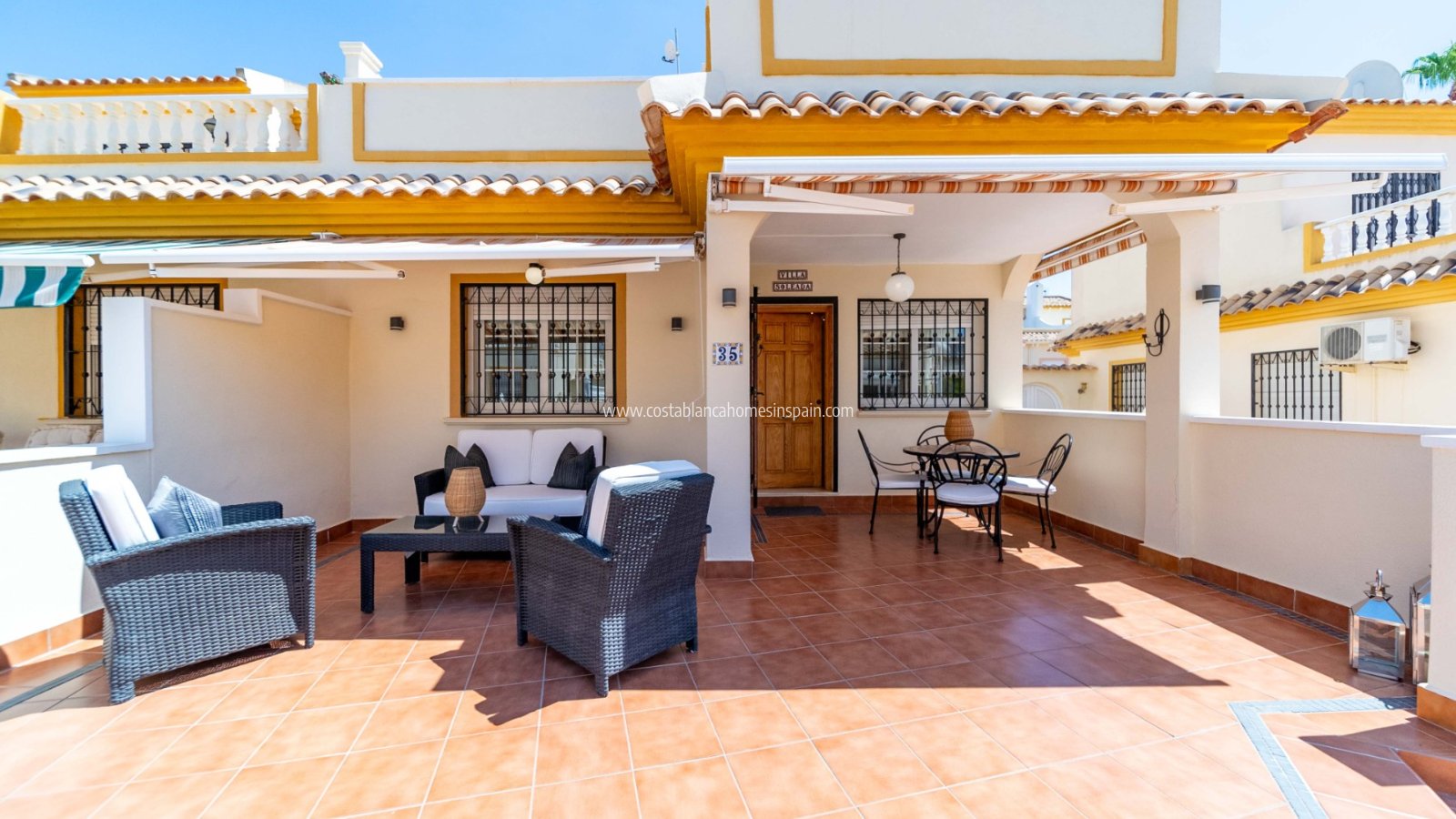 Venta - Semi - Detached Villa - Playa Flamenca - Costa Blanca South