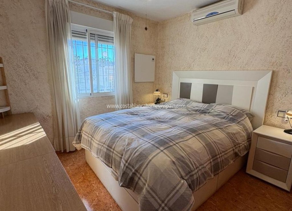 Venta - Semi - Detached Villa - San Fulgencio