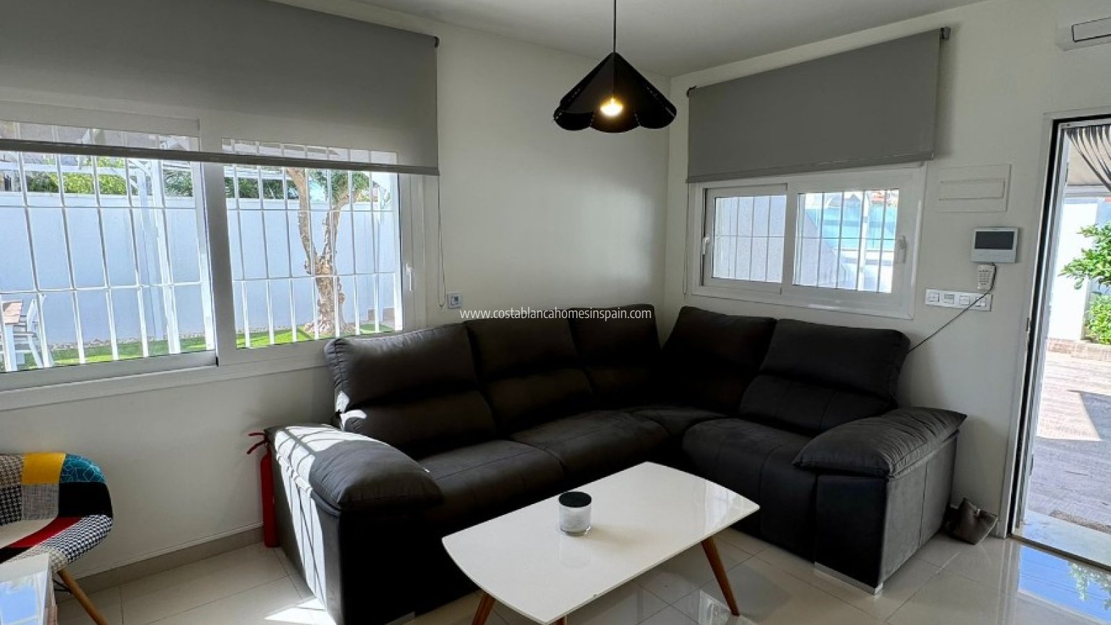 Venta - Semi - Detached Villa - Torrevieja - Torretas