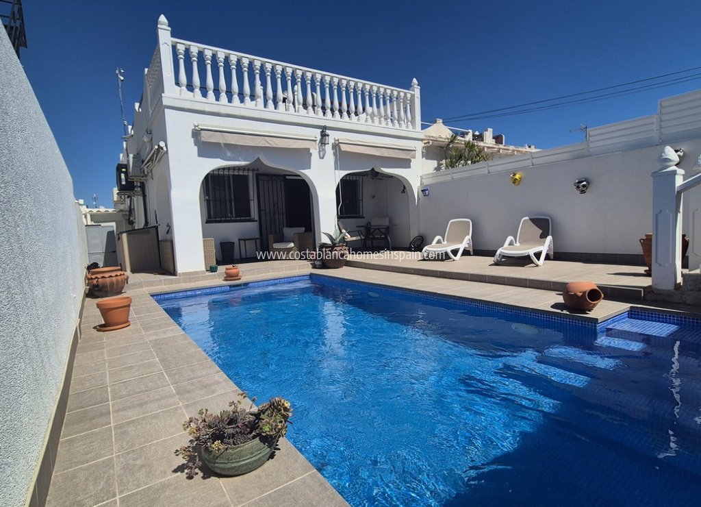 Venta - Semi - Detached Villa - Villamartin - Costa Blanca
