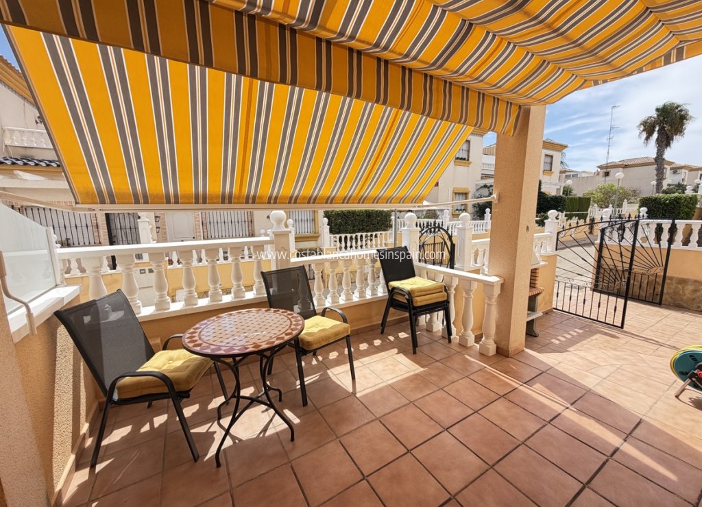 Venta - Semi - Detached Villa - Villamartin