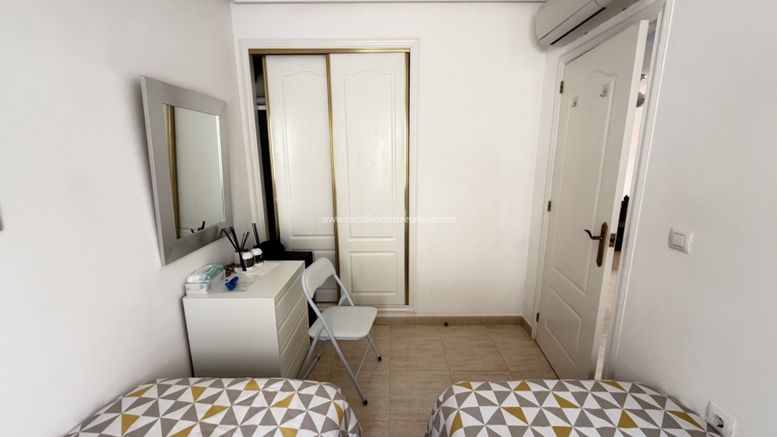 Venta - Semi - Detached Villa - Villamartin