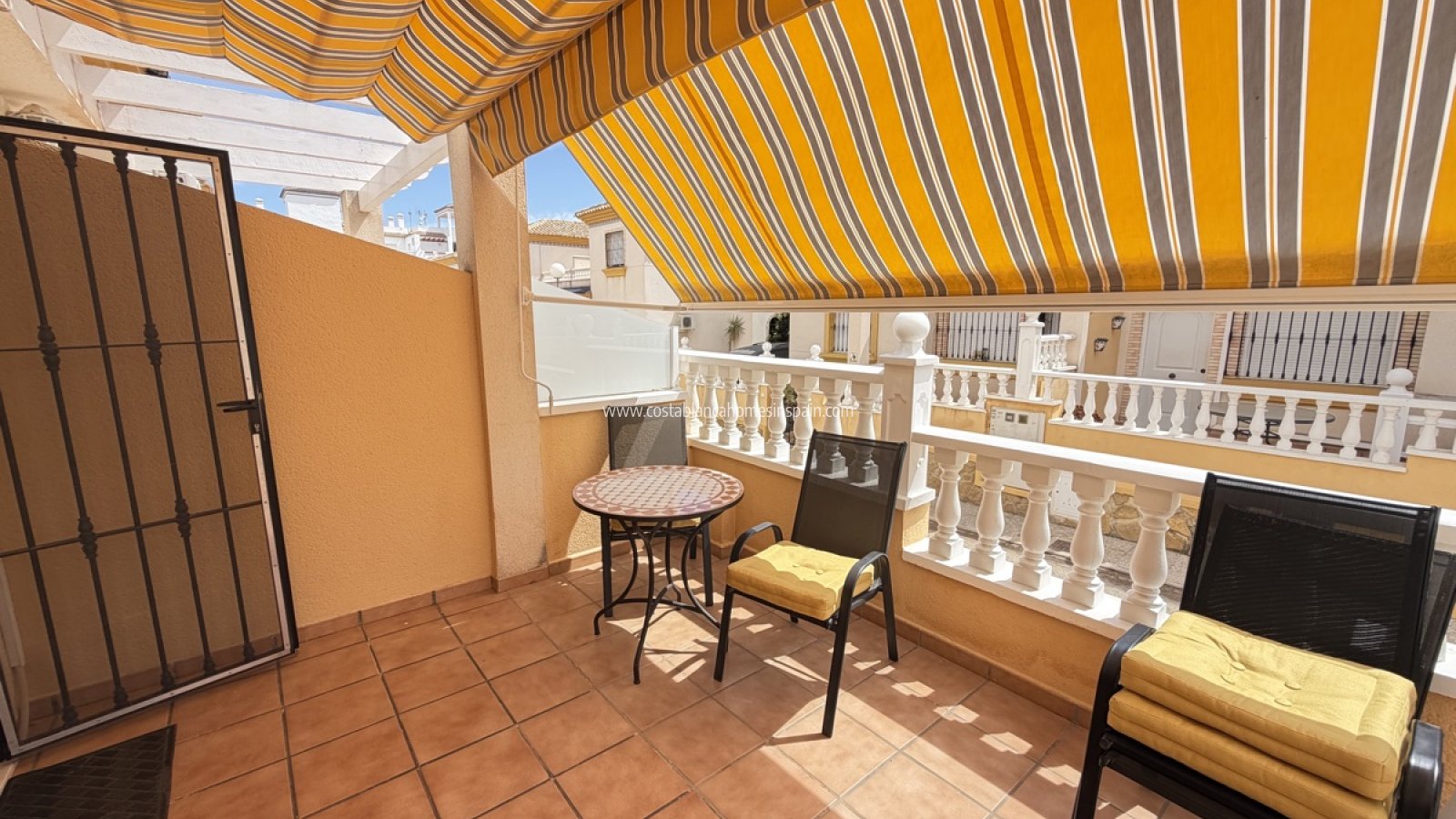 Venta - Semi - Detached Villa - Villamartin