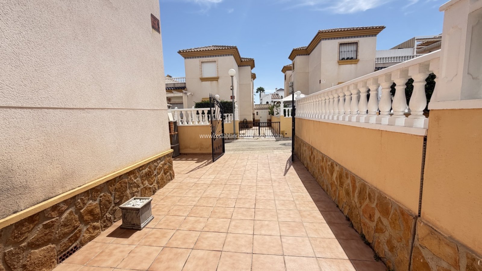 Venta - Semi - Detached Villa - Villamartin