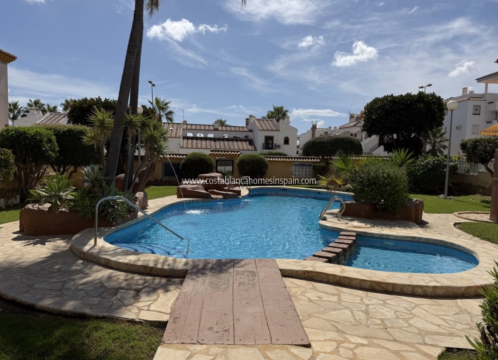 Venta - Semi - Detached Villa - Villamartin