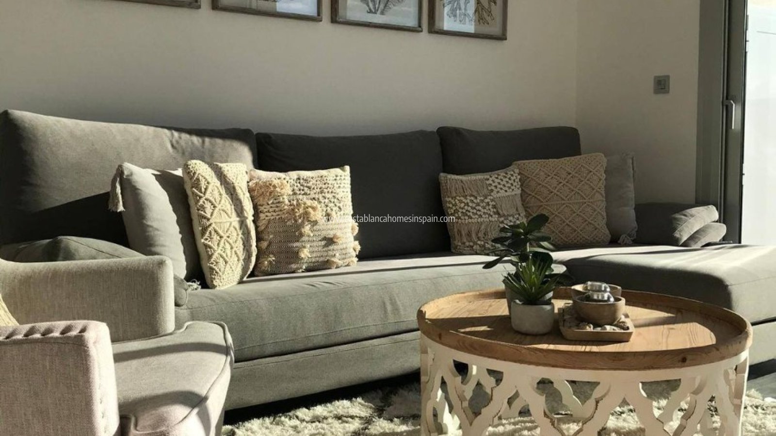 Venta - Townhouse - Daya Vieja